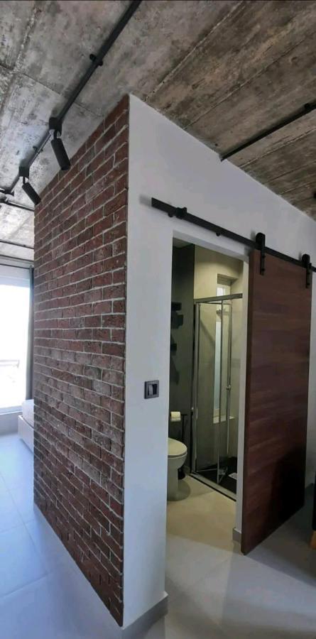 Appartamento Chic Penthouse Industrial-Style Mosta Esterno foto